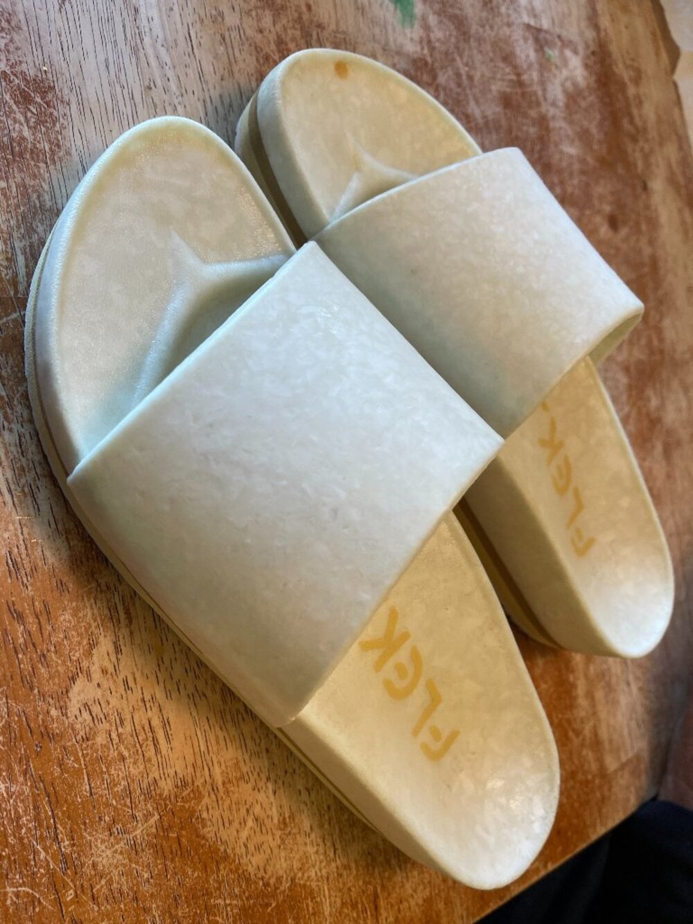 FLEKS East Beach Platform Slide Chamois